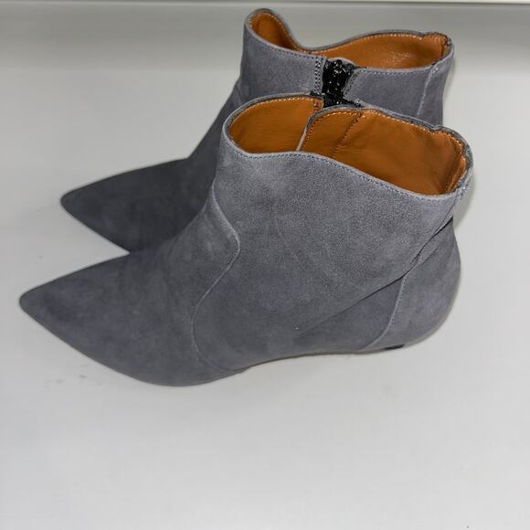 Aquatalia Gray Suede Ankle Boots – Pointed Toe, Leather Lined, Size 7, Italy - Picture 4 of 6